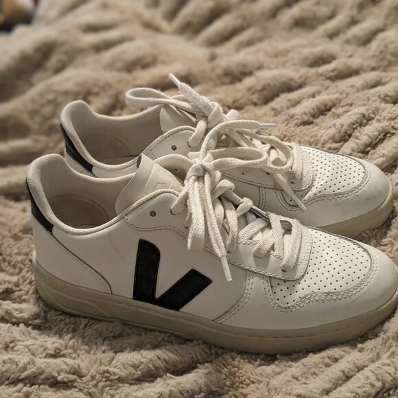 Vejas US size 6 - Picture 1 of 2